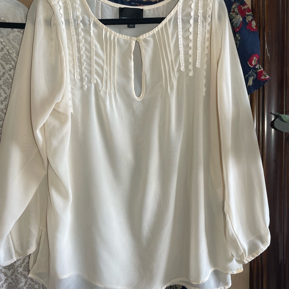 Cynthia Rowley Cream Keyhole Blouse